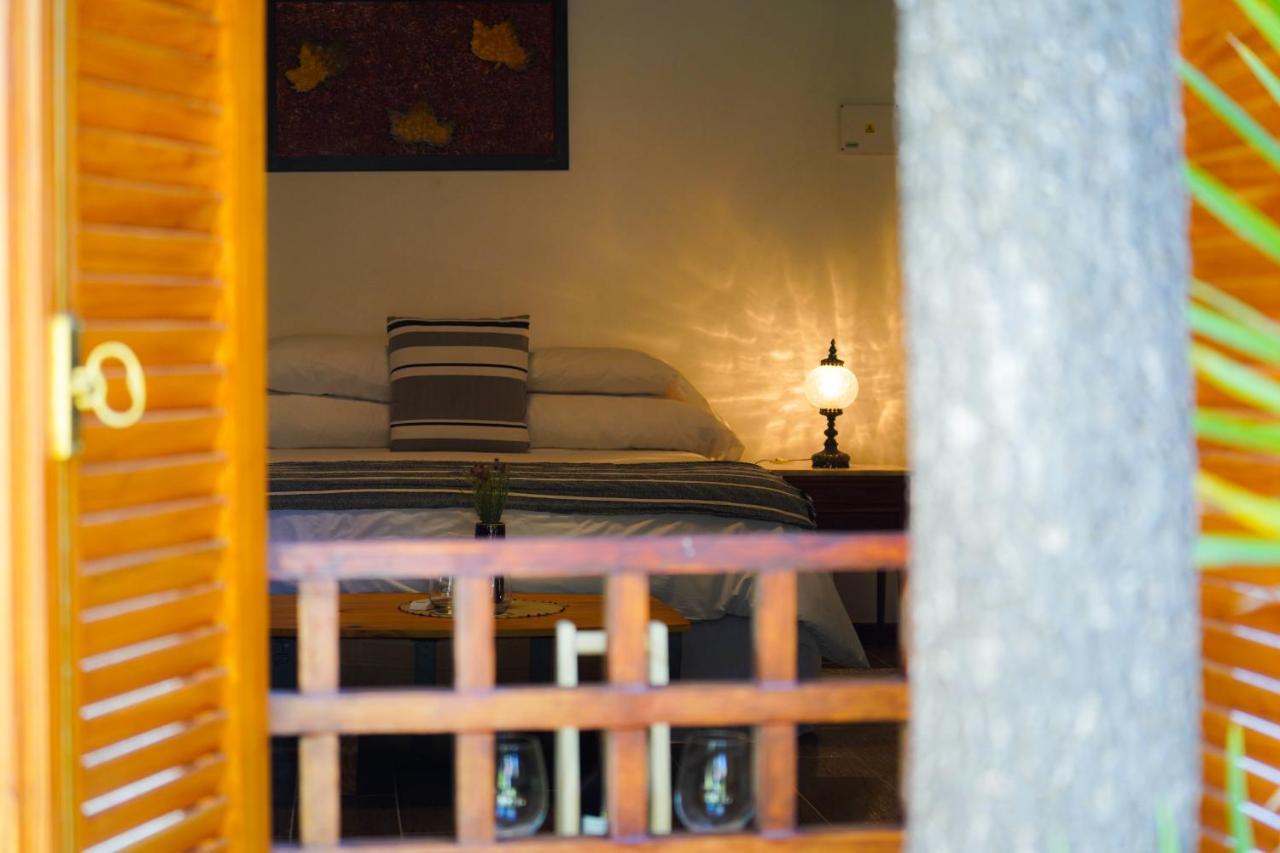 Casa De Coria Bed & Breakfast Chacras de Coria Luaran gambar
