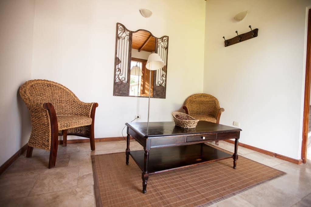 Casa De Coria Bed & Breakfast Chacras de Coria Luaran gambar